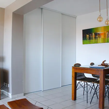 Lou Cout - A 200m De L'ocean Aparthotel 3*
