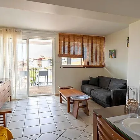 Lou Cout - A 200m De L'ocean Hotel apartamentowy 3*